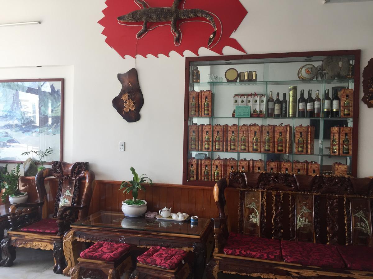 Hotel Hoang Dung Kinh Dinh Exterior photo