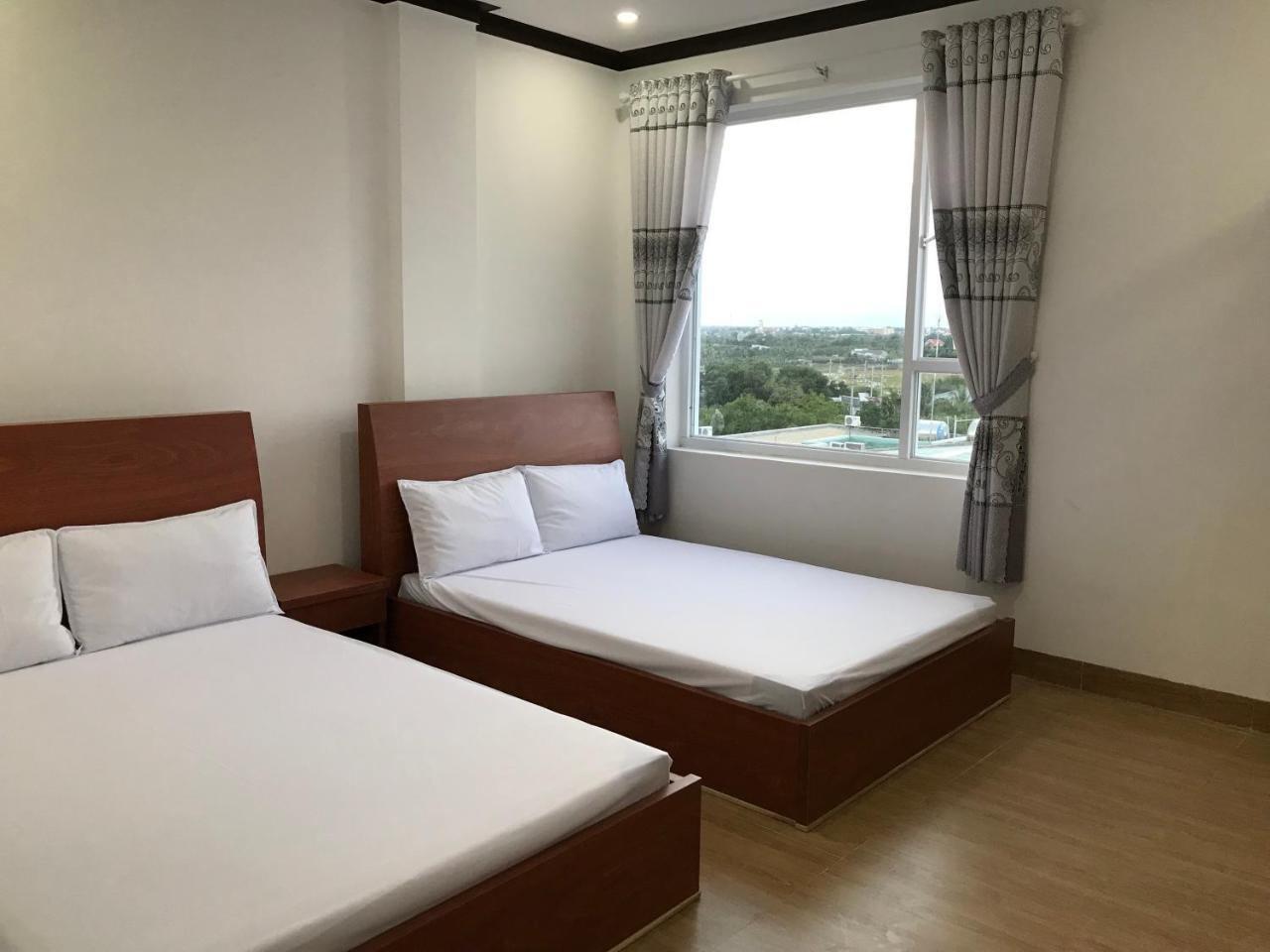 Hotel Hoang Dung Kinh Dinh Exterior photo