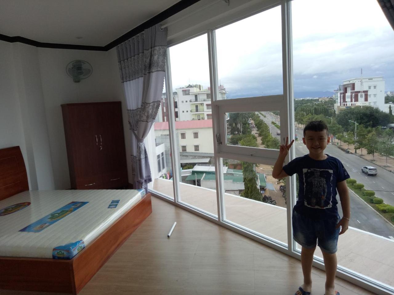 Hotel Hoang Dung Kinh Dinh Exterior photo