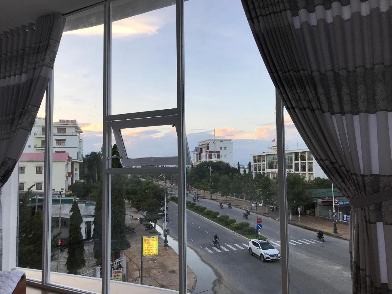 Hotel Hoang Dung Kinh Dinh Exterior photo