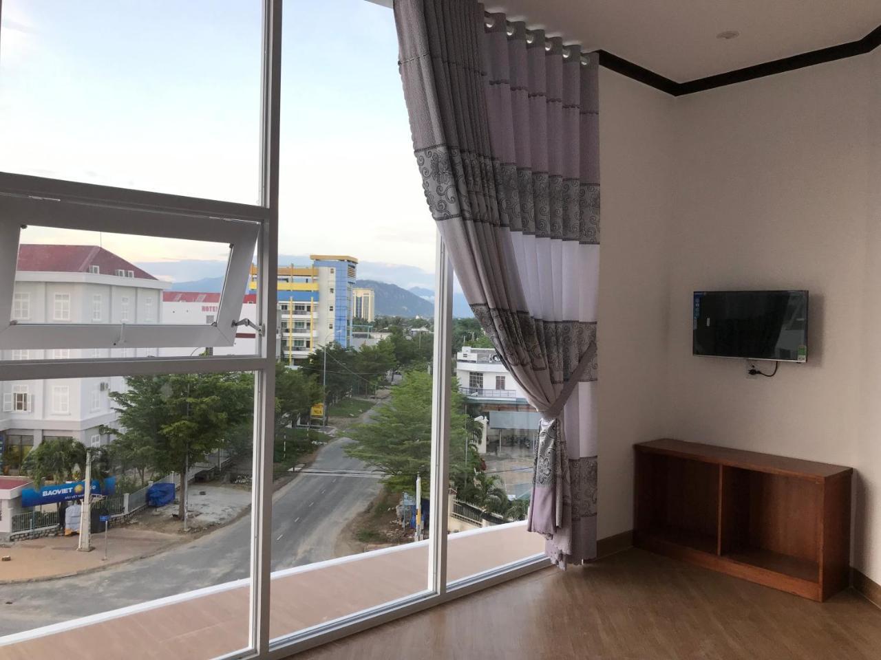 Hotel Hoang Dung Kinh Dinh Exterior photo
